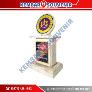 Souvenir Wayang Kulit PT Distribusi Voucher Nusantara Tbk