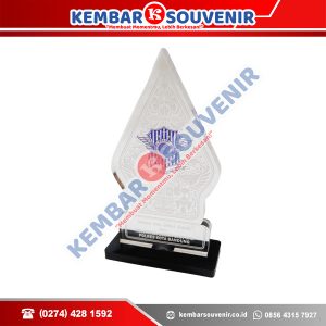Plakat Trophy PT BANK BISNIS INTERNASIONAL