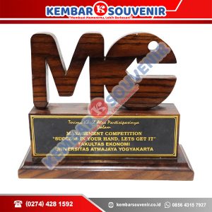 Trophy Plakat Kabupaten Toraja Utara