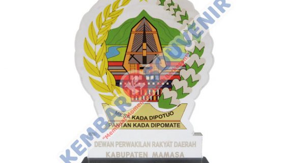 Plakat Penghargaan Masa Kerja DPRD Kabupaten Jember